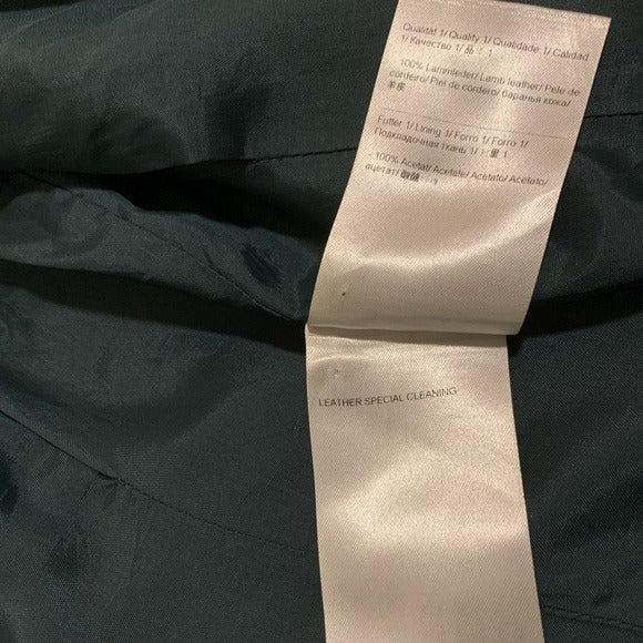 ESCADA Short Mock-Neck Fitted Leather Jacket