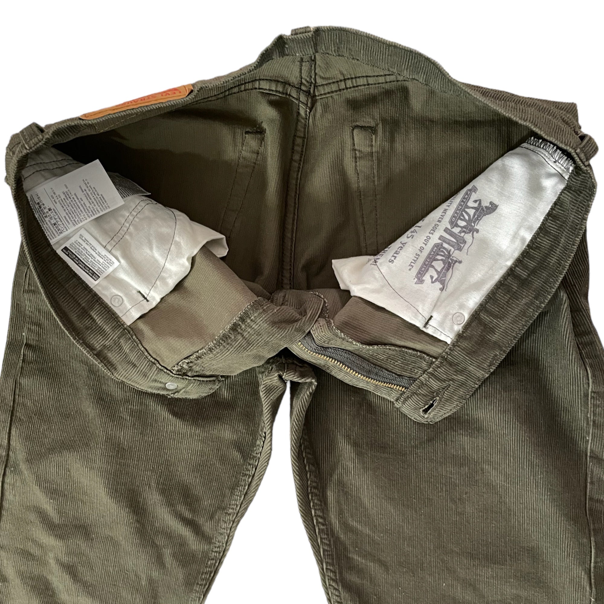 LEVI’S 502 Corduroy Pants |Size: 32 x 32|