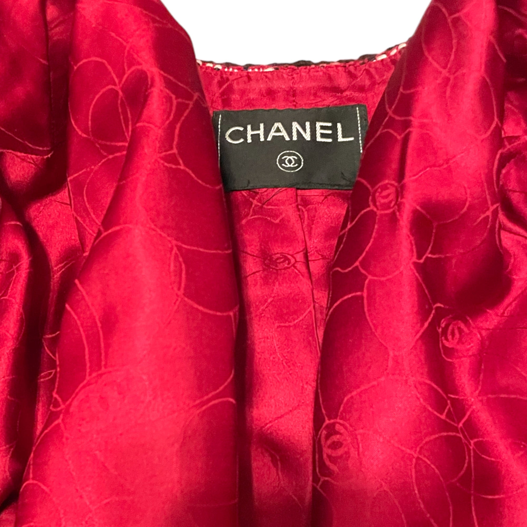 CHANEL Vintage FALL 2001 Collection Burgundy Tweed Patterned Jacket
