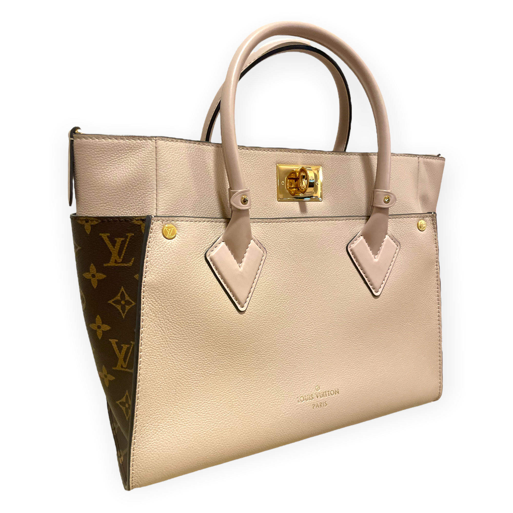 LOUIS VUITTON On My Side MM tote bag