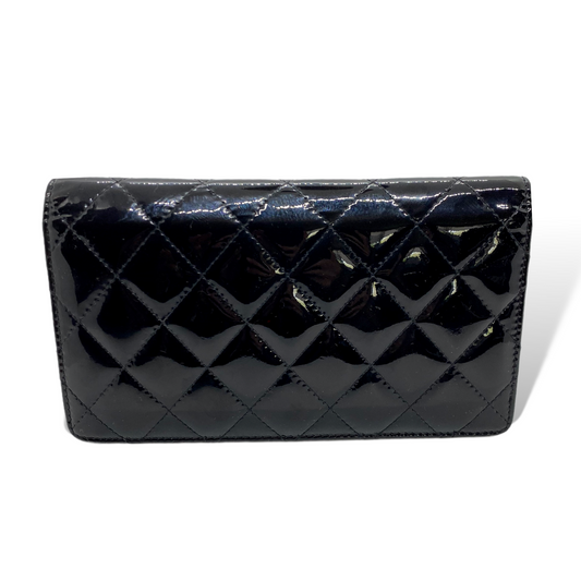 Chanel CC Yen Wallet in Quilted Patent Leather - photo 2 of 11