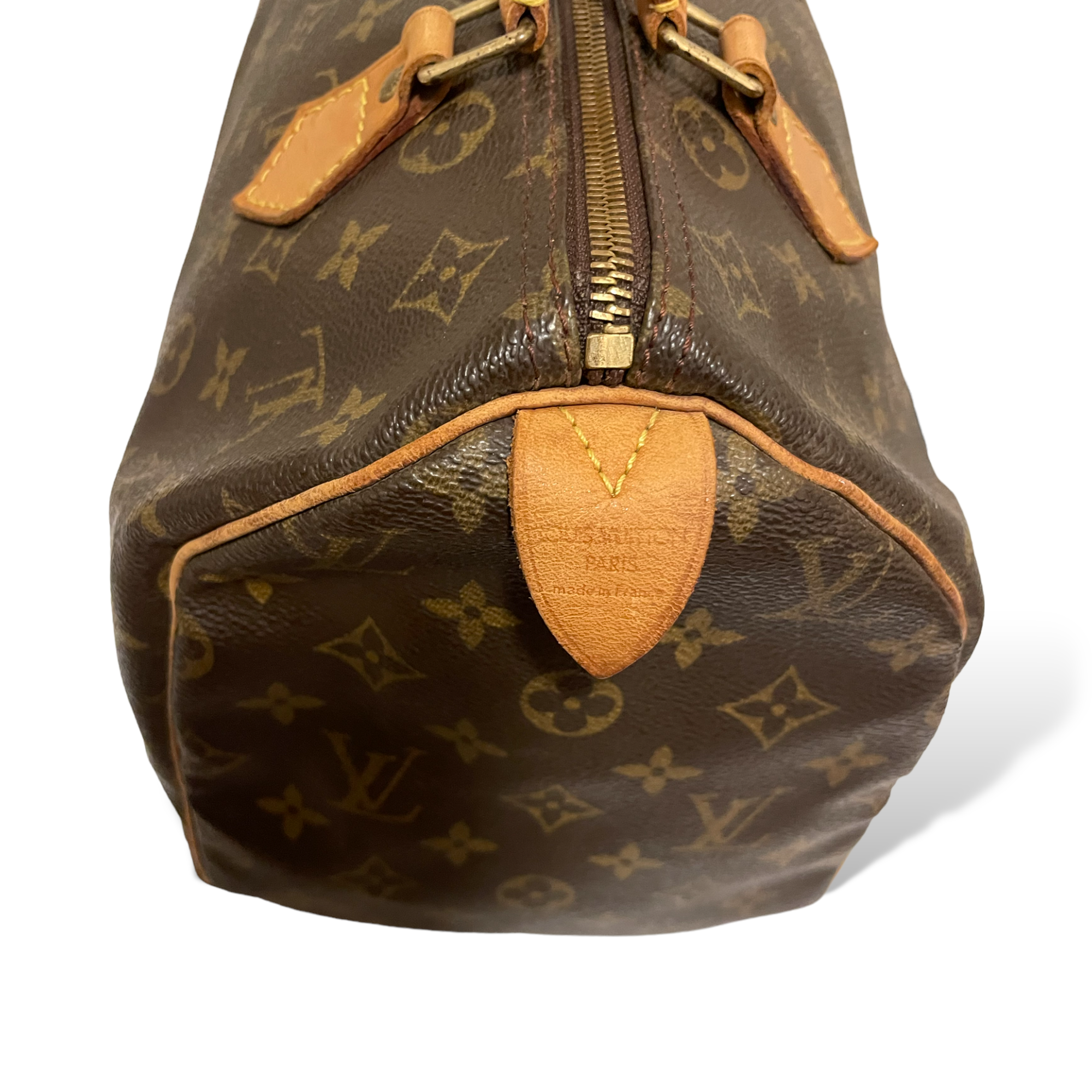 Louis Vuitton Vintage Speedy 30 handbag in iconic Monogram coated canvas with Vachetta leather trim