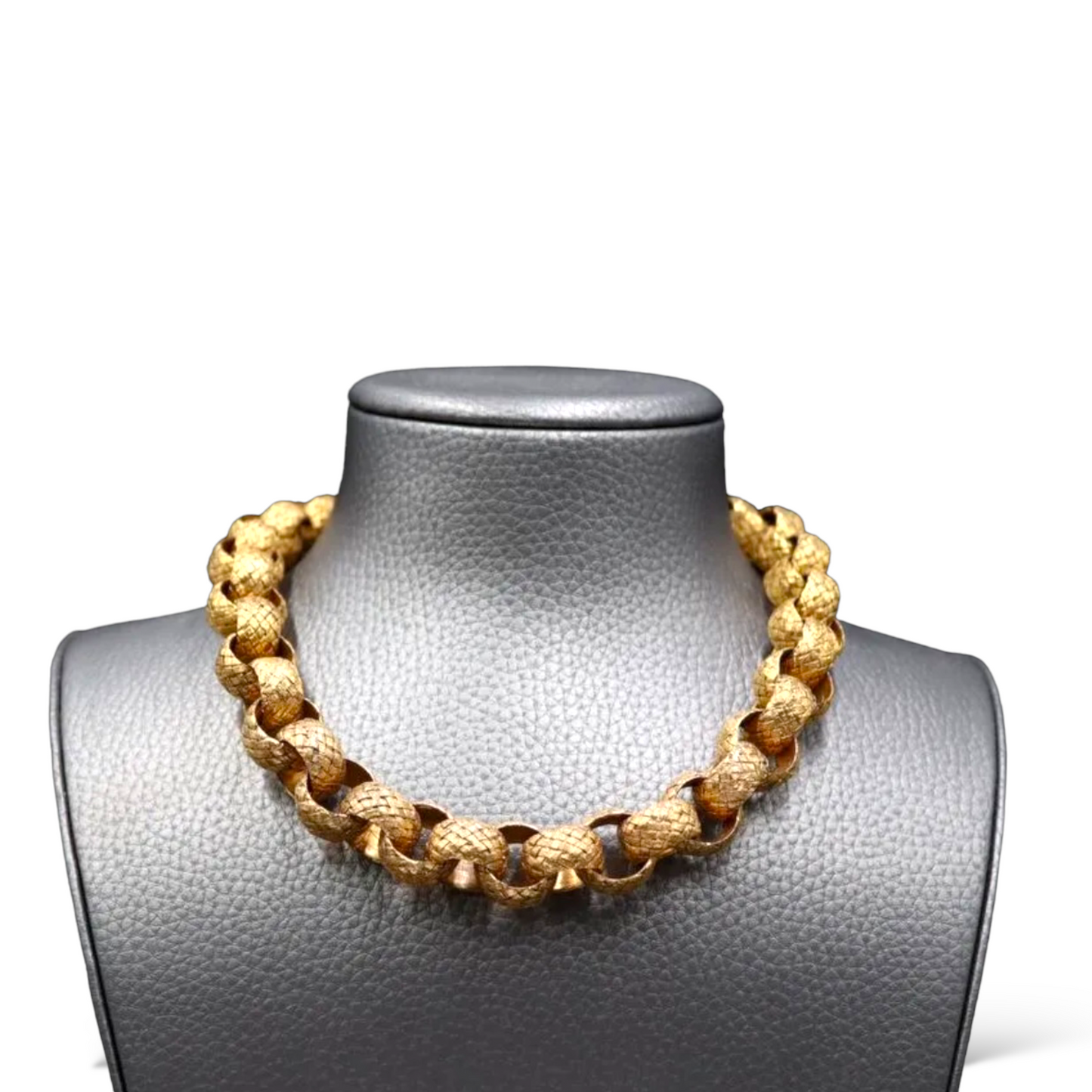 CHANEL Vintage  Gold-Tone Woven Rope Chain-Link Necklace & Large "CC" Pendant