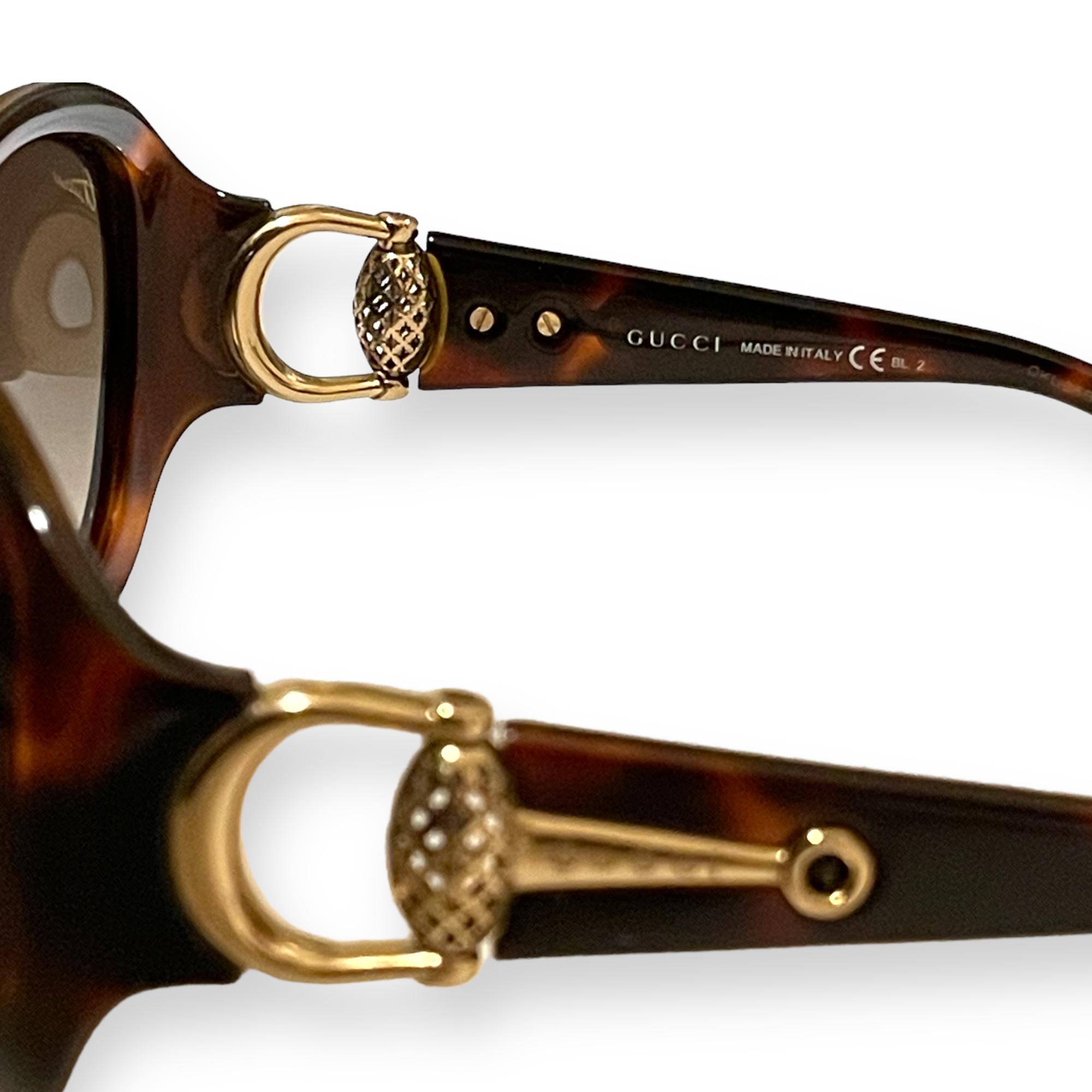 Oversized GUCCI Tortoise Frames with classic gold tone Horse-bit Design