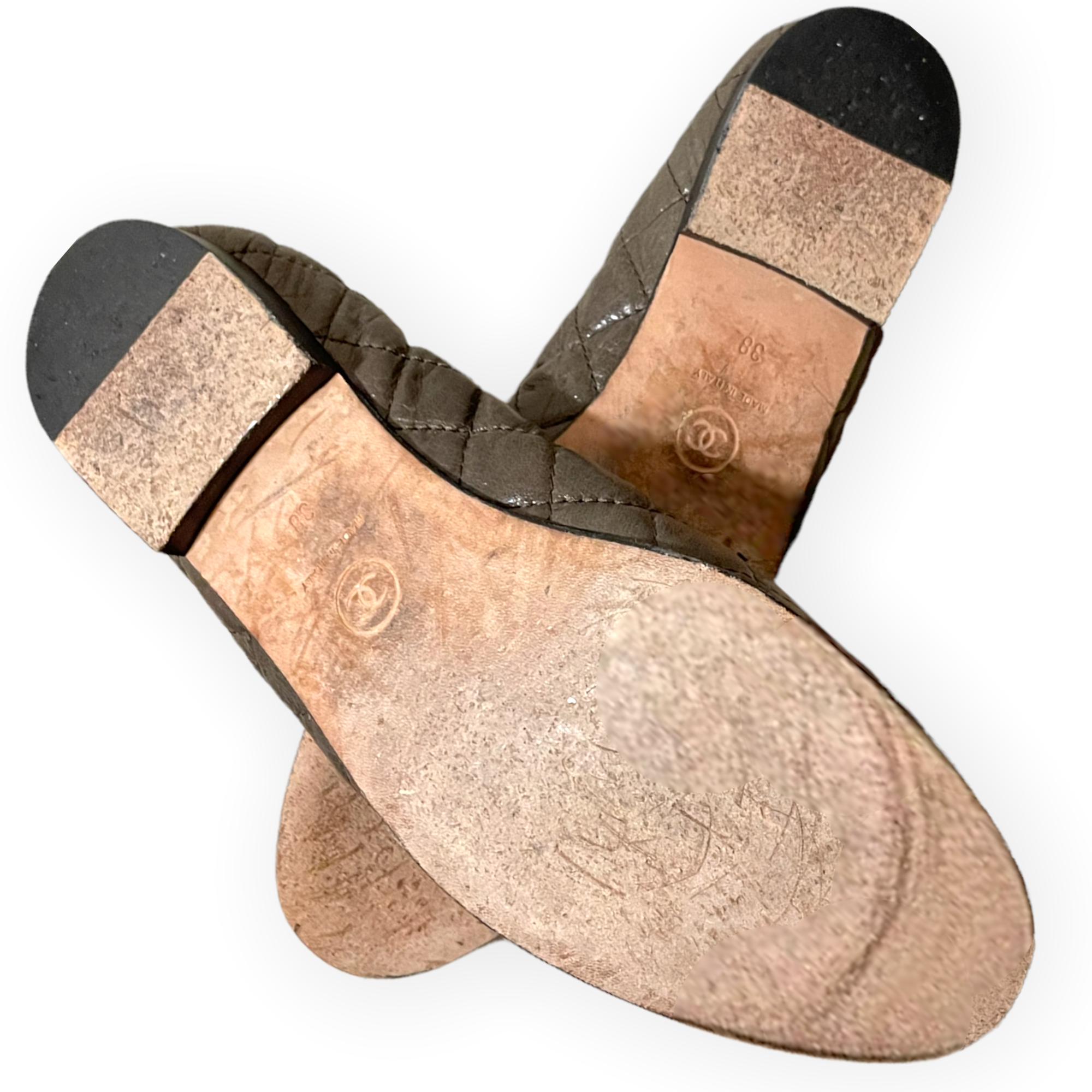 CHANEL Crumpled Calfskin/Patent Quilted CC Cap Toe Ballerina Flats