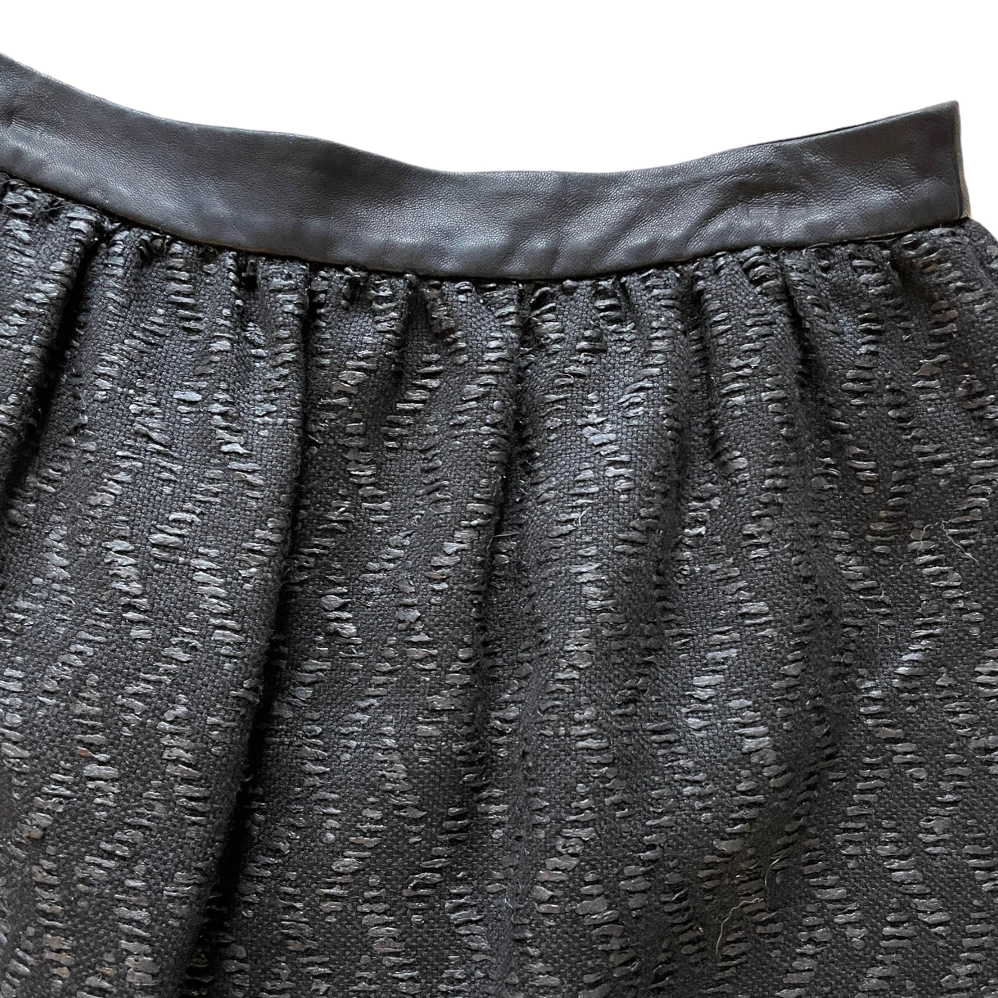 ALICE + OLIVIA Black Pattern with Lamb Leather Trim Mini Skirt  |Size: 4|