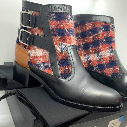 Chanel 2017 Tweed Pattern Ankle Boots - photo 9 of 11