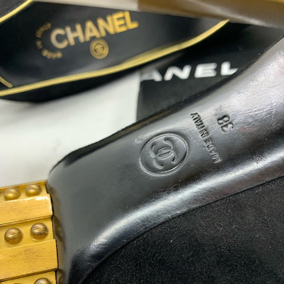 Chanel Pumps Size 38