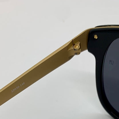 Linda Farrow Sunglasses - photo 4 of 9