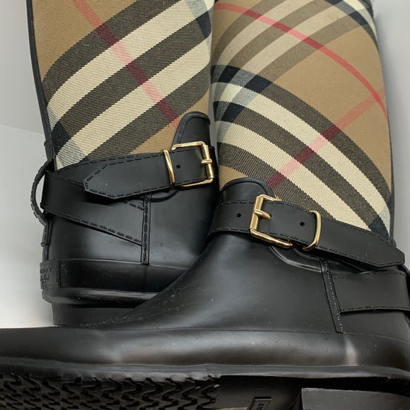 BURBERRY Strap Detail House Check and Rubber Rain Boots