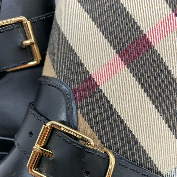 BURBERRY Strap Detail House Check and Rubber Rain Boots