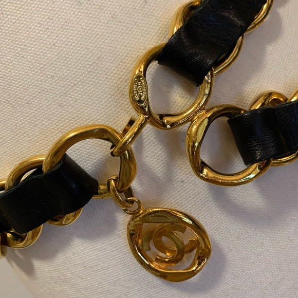 Vintage CHANEL Gold & Leather Chain link Belt