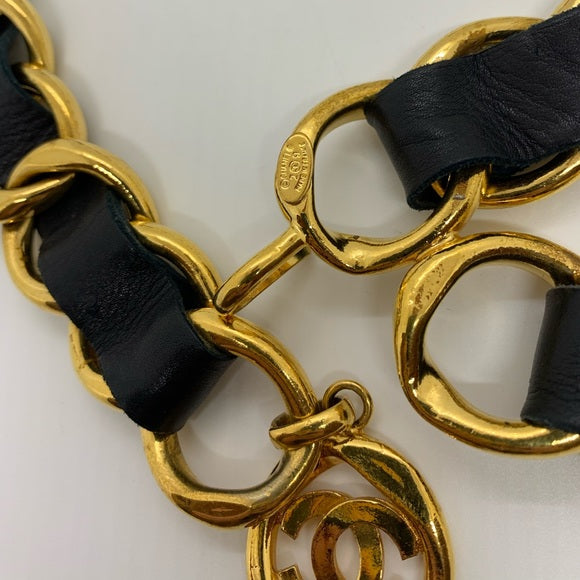 Vintage CHANEL Gold & Leather Chain link Belt