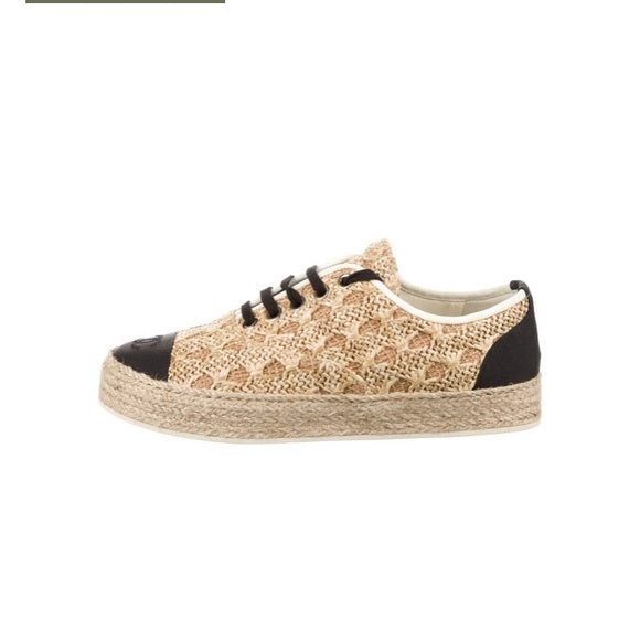 CHANEL 2019 Interlocking CC Logo Espadrilles 39EU