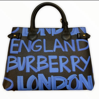 Rare L/e Medium Burberry Banner in Graffiti Print - photo 2 of 15