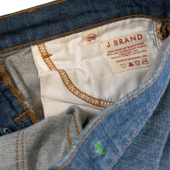 J BRAND Medium Wash Jeans Size: 26