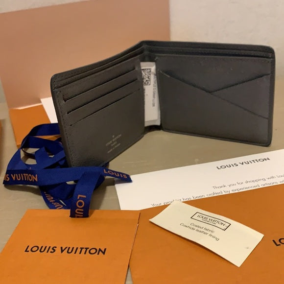 Men's Louis Vuitton Limited Edition Wallet