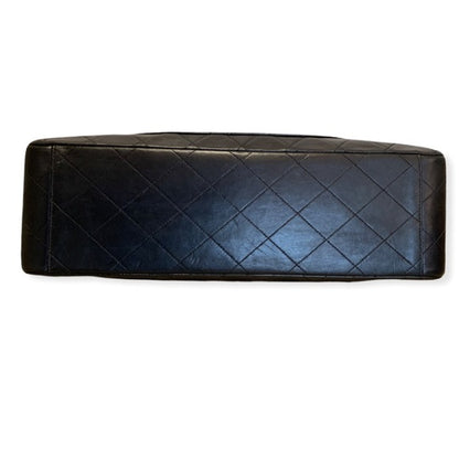 Classic Large Black Quilted Vintage Chanel Flap Bag - photo 8 of 16