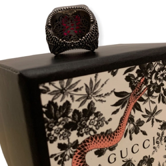 GUCCI Sterling Silver Red Crystal Stone Signet Ring Size: 6