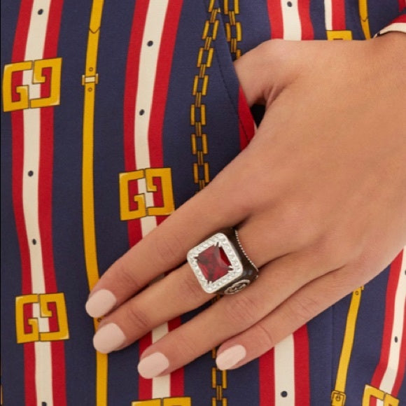 GUCCI Sterling Silver Red Crystal Stone Signet Ring Size: 6