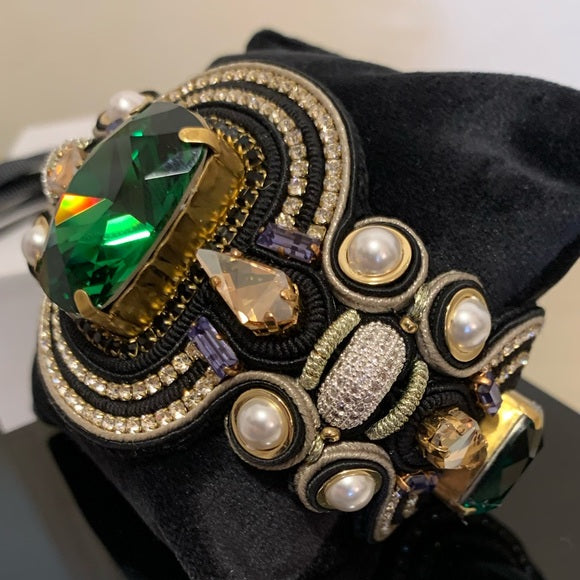 IZABELA FELINSKI Extravagant Bracelet